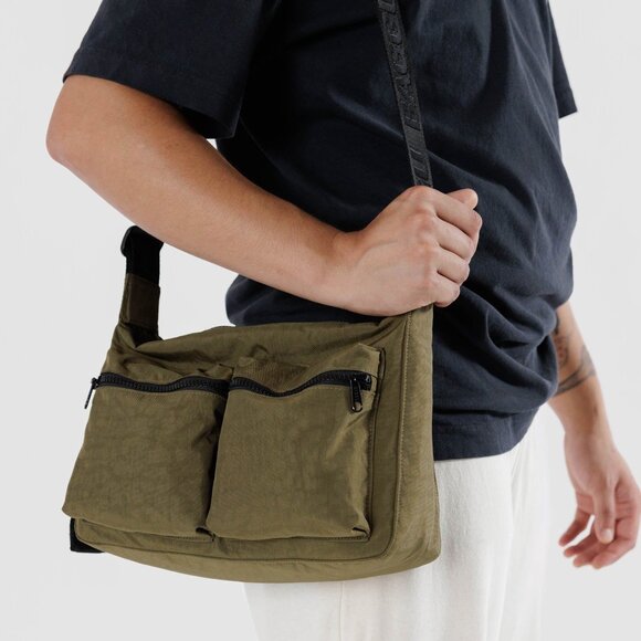 NWT Baggu Medium Cargo Crossbody - Seaweed - Picture 7 of 7